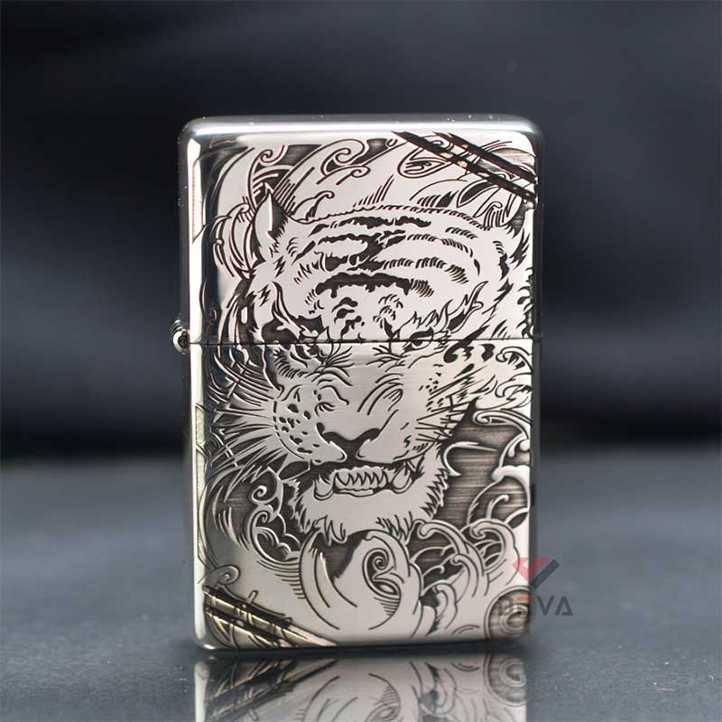 Bật lửa Zippo bạc khối sterling