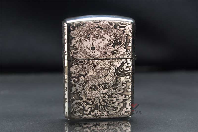 Zippo Bạc Khối Amor Khắc Rồng Mây BK82