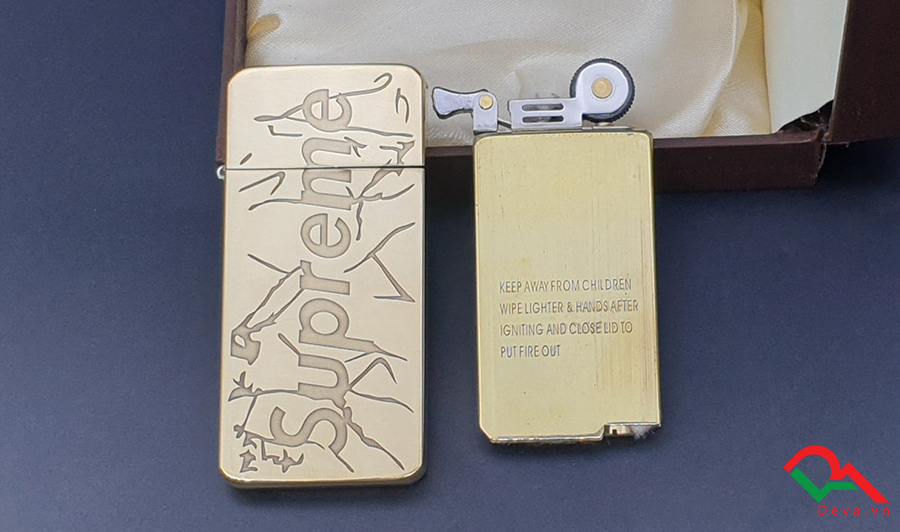 chọn mua bật lửa Zippo Supreme chính hãng