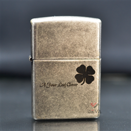 Zippo Bạc Cổ Khắc Cỏ 4 Lá ZK66